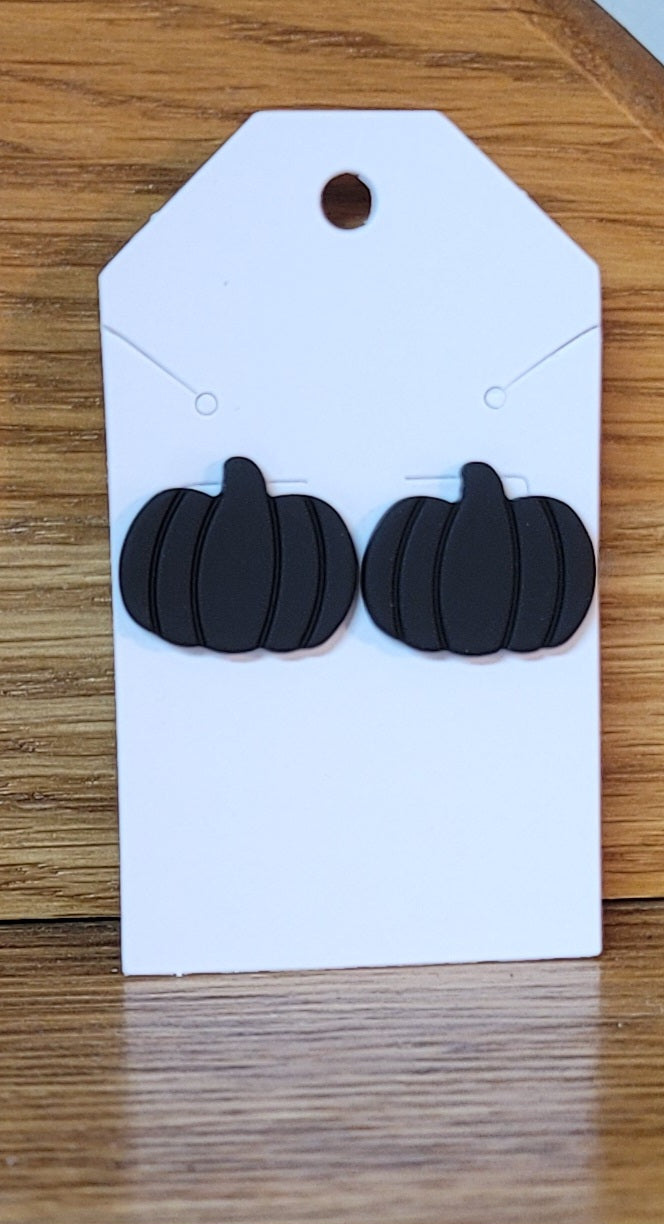 Black Pumpkin Stud Earring