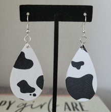 Load image into Gallery viewer, Black/White Spots Faux Leather Earrings
