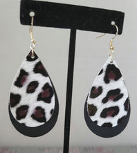 Load image into Gallery viewer, Leopard Faux Leather Earrings
